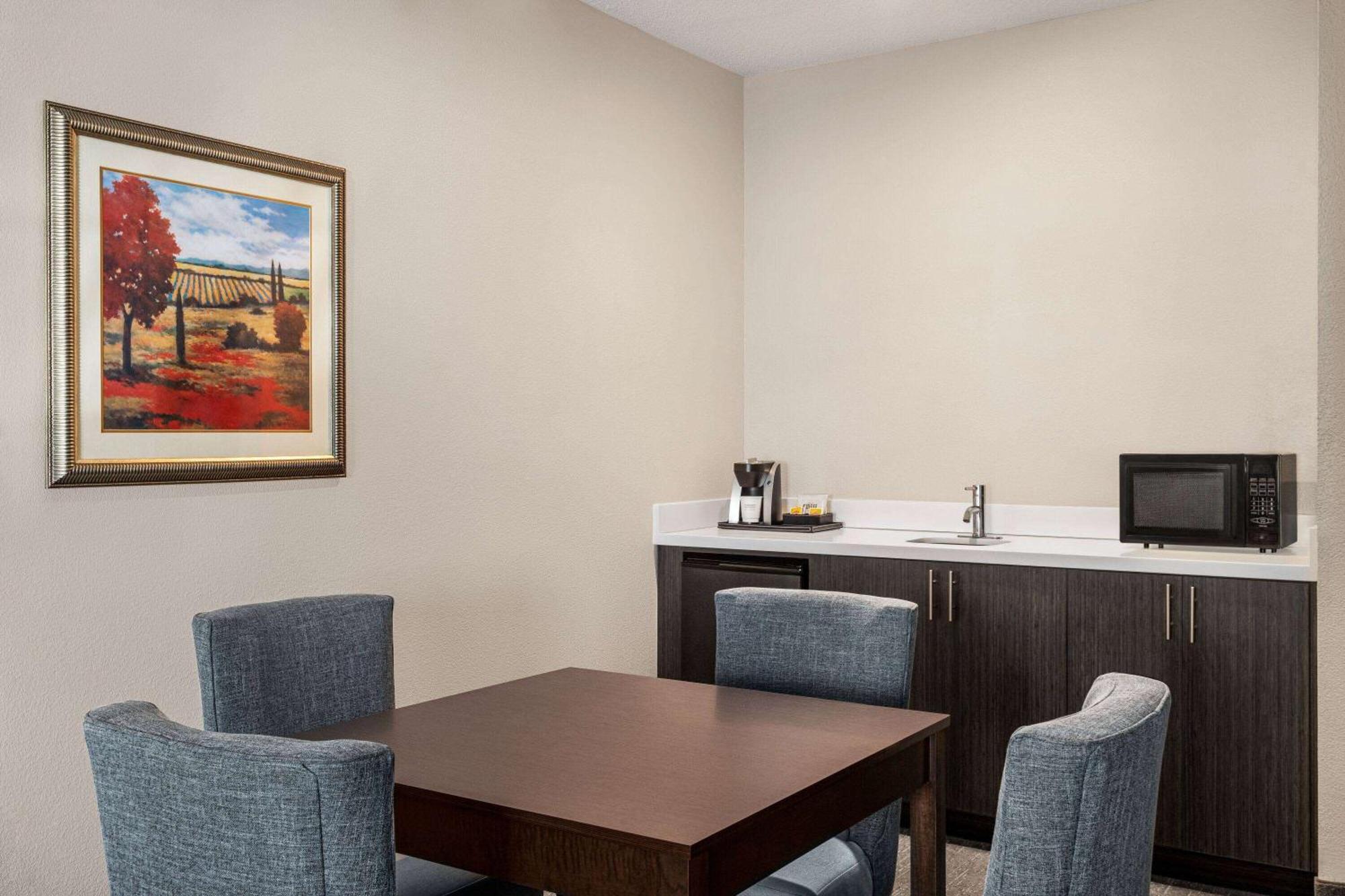 Wingate By Wyndham Savannah I-95 North Port Wentworth Extérieur photo