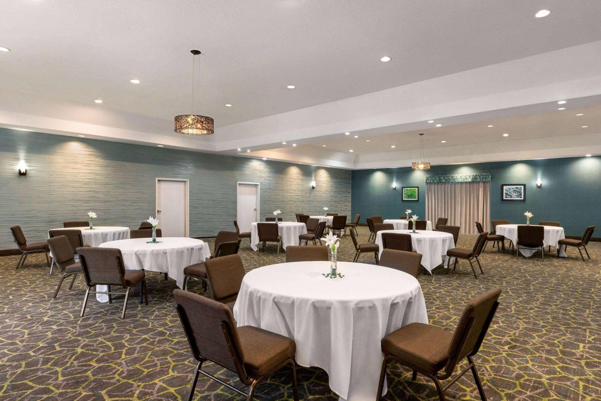 Wingate By Wyndham Savannah I-95 North Port Wentworth Extérieur photo